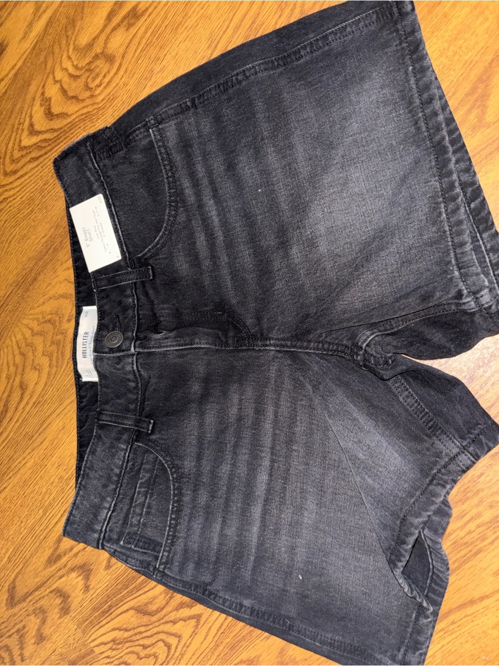 Hollister White and Black High-Rise Denim Shorts Duo - Picture 5 of 14
